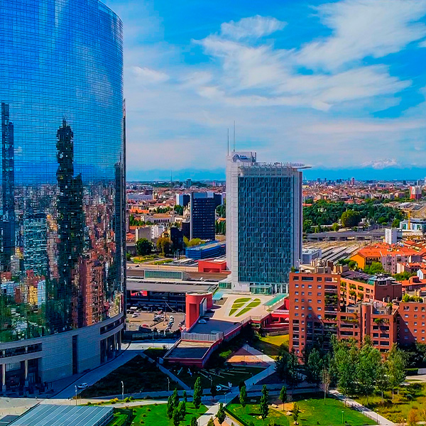 Top real estate leaders gather in Italy for discussions on the sector